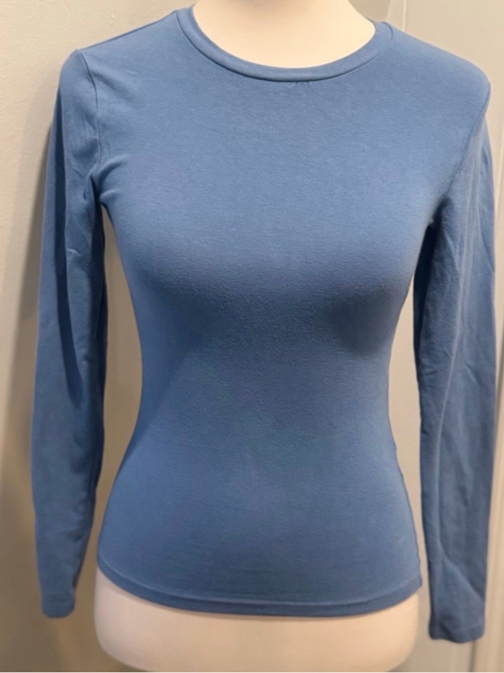 Abercrombie & Fitch A&F Essentials Steel Blue Long Sleeve Fitted Tee | Size XS